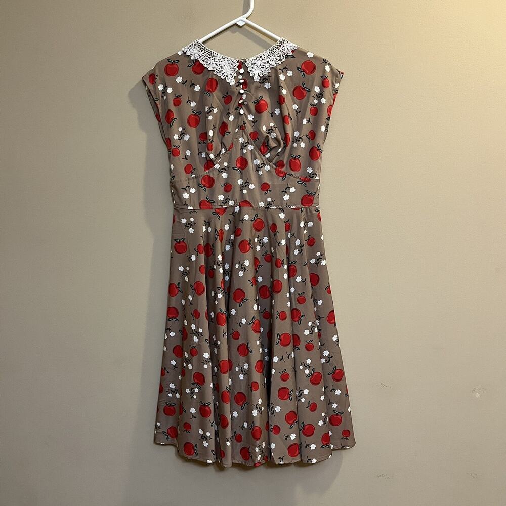 HELL BUNNY VIXEN Dress NWT Sz M Apple Print Pin Up Swing Dress Retro Twirl